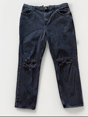 Abercrombie & Fitch Curve Love Distressed 90s Straight Ultra High Rise Jeans 18S